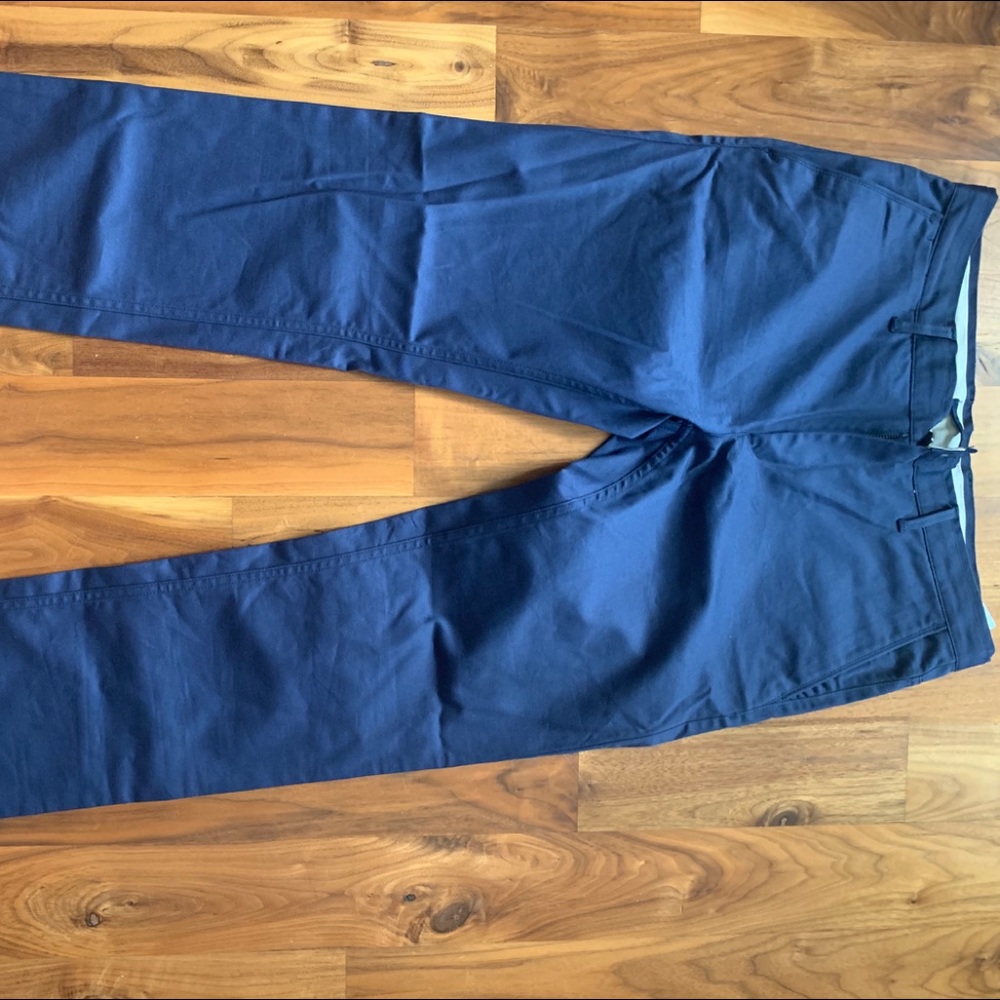 Men’s ZARA pants- slim fit - in Navy